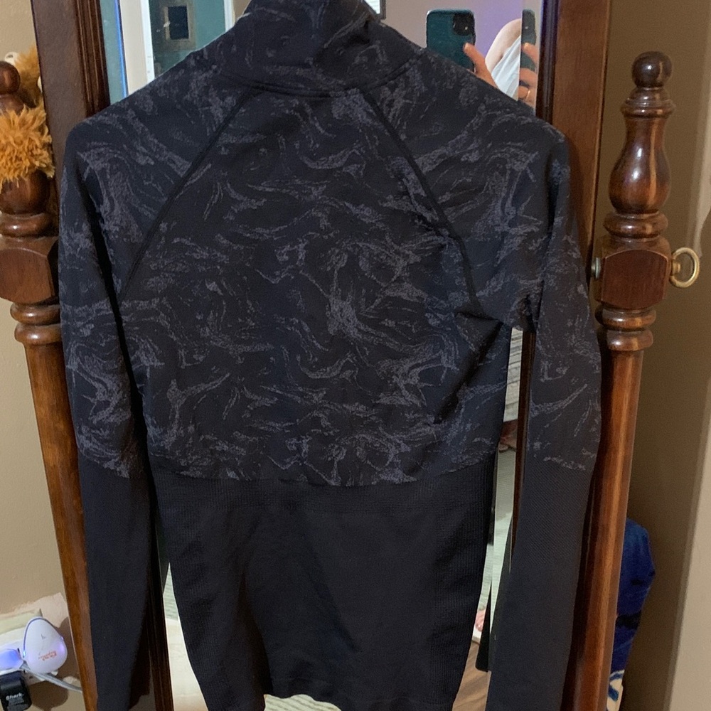 Fabletics Black And Pink Active Pullover - image 6